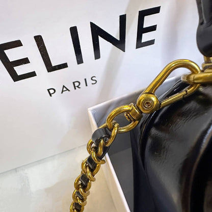 CELINE 
NEW CAME HIGH QUALITY 
WITH BOX 
🎁🎁🎁

125 dhs🇦🇪

Zain39
♥️♥️♥️