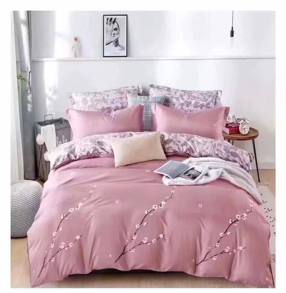 Bedsheets set 
Single cover 4pcs set 
70 dhs🪙💚

Zain99
♥️♥️♥️