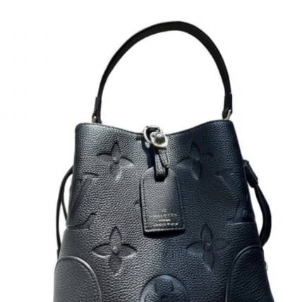 Coach
Bottega
Lv
Gucci
Tory Burch
Dior
Fendi
Ysl

105 dhs

Zain143
♥️♥️♥️