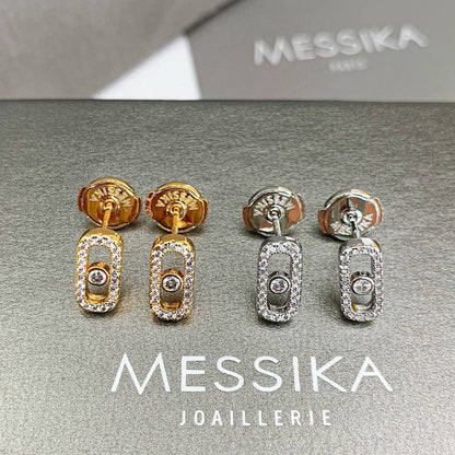 Messika ❤️‍🔥*
Earring 🦋
Master quality 💯
With normal boxes 🗃️ 
45 dhs🌺
With master box 📦 
75 dhs🌺

Zain216
♥️♥️♥️