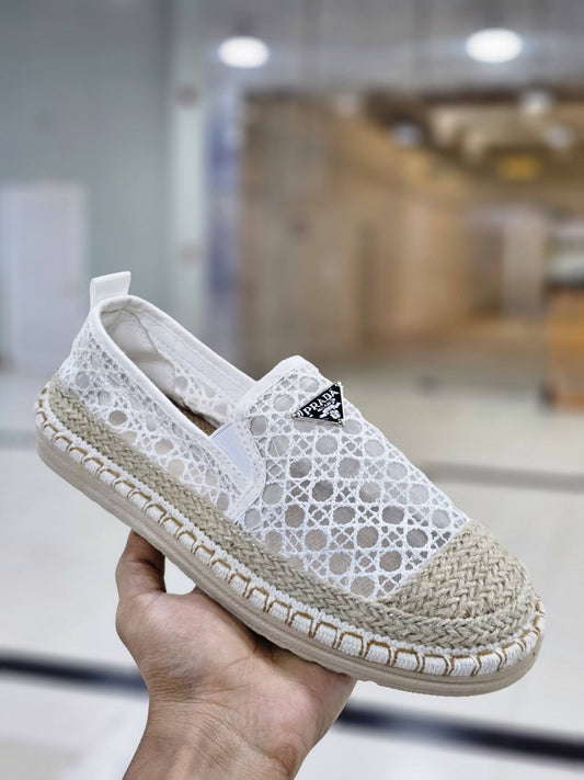 Prada
Size 36to40       
65 dhs🪙🌨️

Zain163
♥️♥️♥️