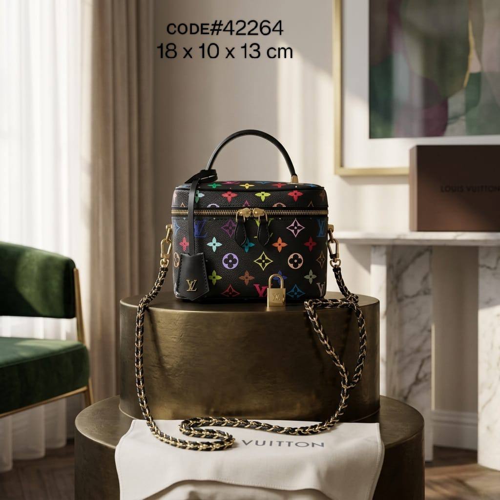 LV
ᴠᴀɴɪᴛʏ ᴍᴀᴋᴇ- ᴜᴘ ʙᴀɢ
ᴡɪᴛʜ ᴄʜᴀɪɴ ʙᴇʟᴛ sᴛʀᴀᴘ
ᴡɪᴛʜ ʟᴏᴄᴋ & ᴋᴇʏ
ɢᴏʟᴅ ʜᴀʀᴅᴡᴀʀᴇ
sɪᴢᴇ : 18 cm
ᴡɪᴛʜ BOX 📦

75 dhs✅

Zain31
♥️♥️♥️