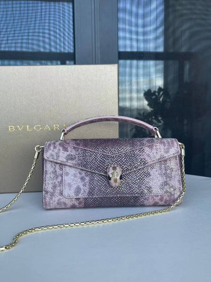 Bvlgari
Master
350 dhs✅

Zain141
♥️♥️♥️
