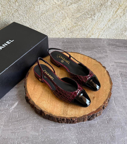 CHANEL 💫😍
SuperMaster Quality 💯
450 dhs✅
Size: 36-41 💥

Zain171
♥️♥️♥️