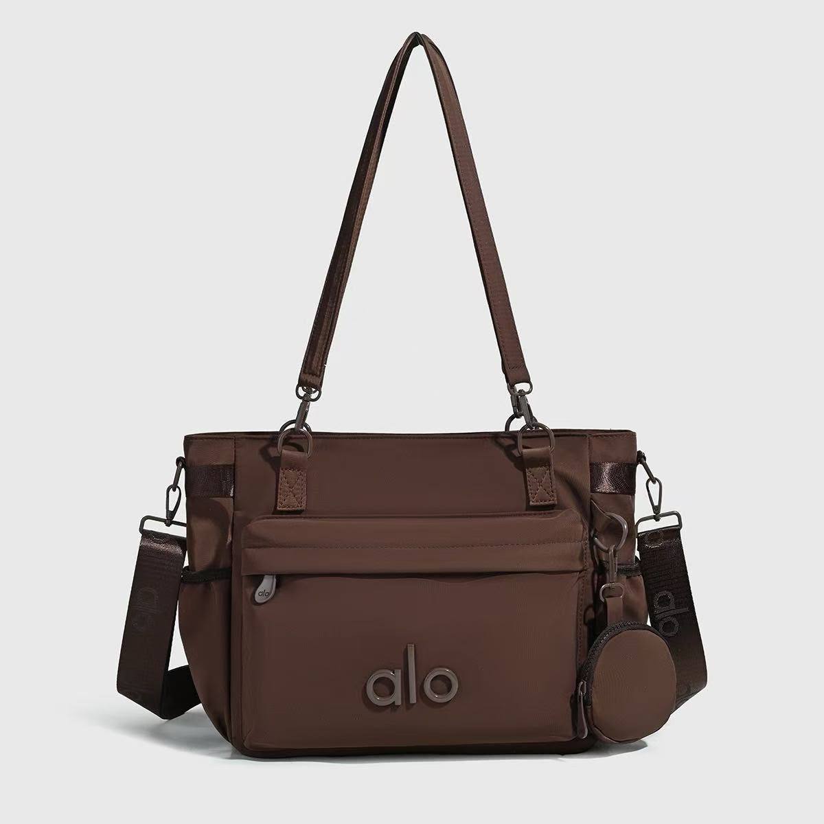 ALO
 good quality
90 dhs🇦🇪🇦🇪

Zain39
♥️♥️♥️