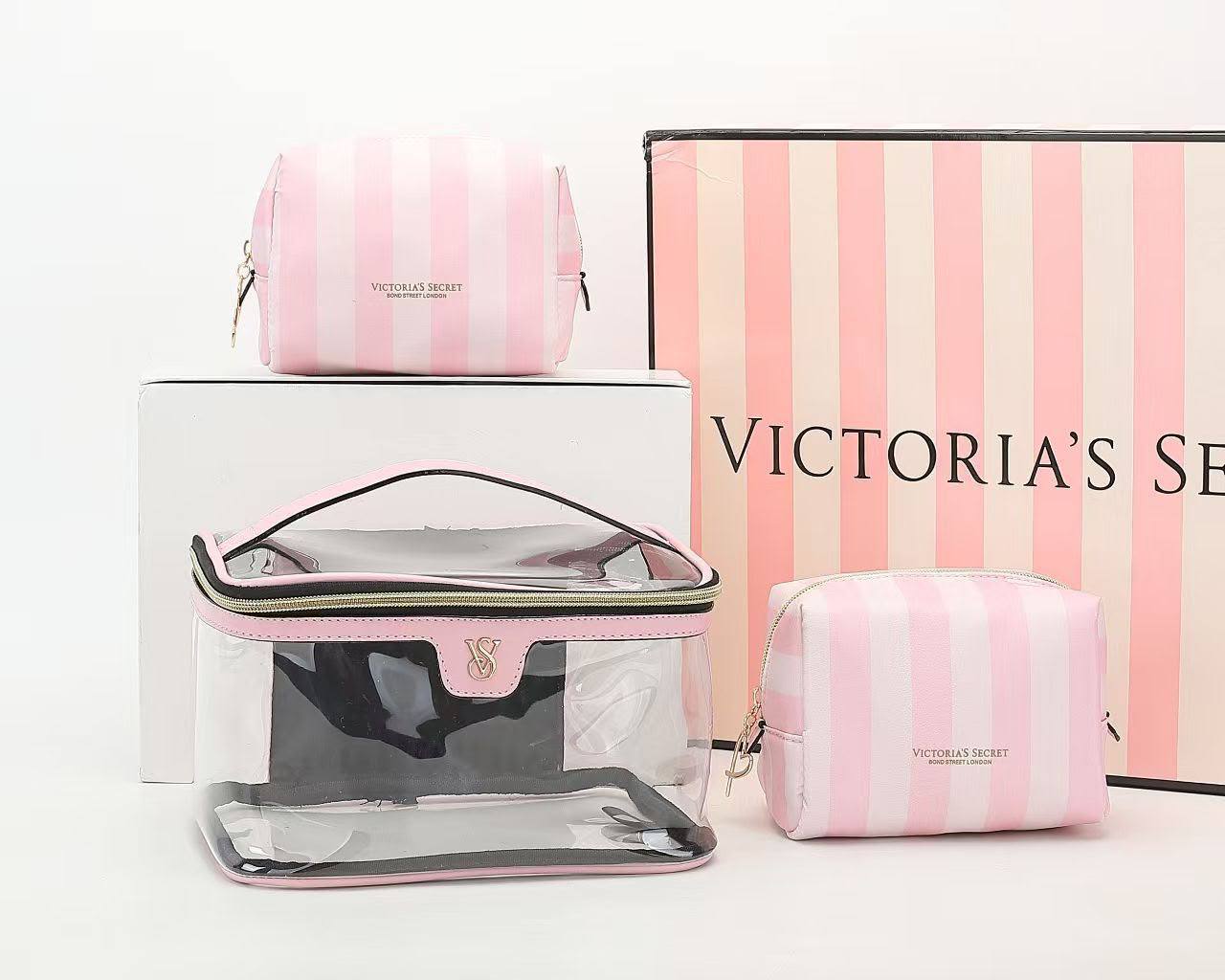 Victoria's Secret make up box restock good quality one set
85 dhs✅

Zain295
♥️♥️♥️