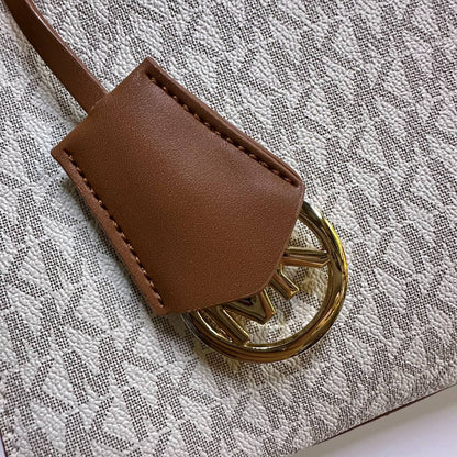 MK 

NEW CAME 

HIGH QUALITY 
115 dhs🇦🇪🇦🇪

Zain39
♥️♥️♥️