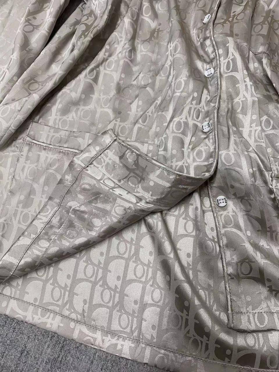 *New collections      
210 dhs🇦🇪🇦🇪
*good  quality  
*Sizes:S M L * 
*AVAILABLE NOW*🥰🛍️🛍️

Zain231
♥️♥️♥️