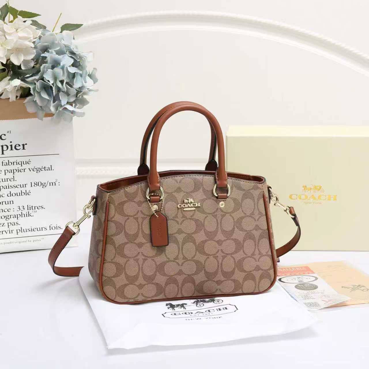 Coach  
95 dhs🪙🌨️

Zain114
♥️♥️♥️