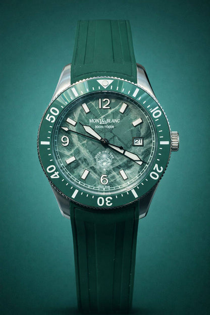 Mont Blanc watch for men 
good quality automatic 
280 dhs🗽

Zain59
♥️♥️♥️