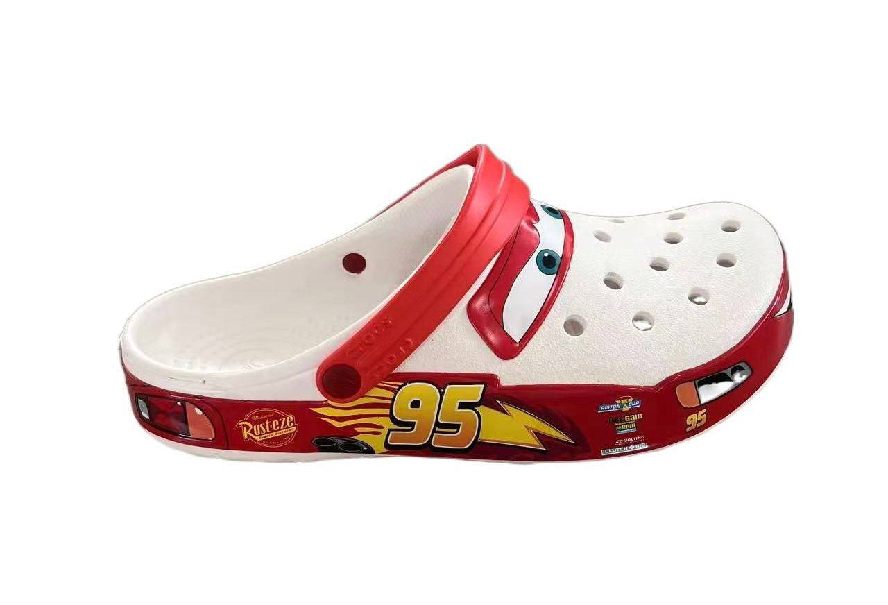 Crocs Classic Lightning McQueen' clog ‘white Red’ 🍄
NEW ARRIVALS 🤩
36-45 AVAILABLE 
120 dhs🪙💕

Zain242
♥️♥️♥️