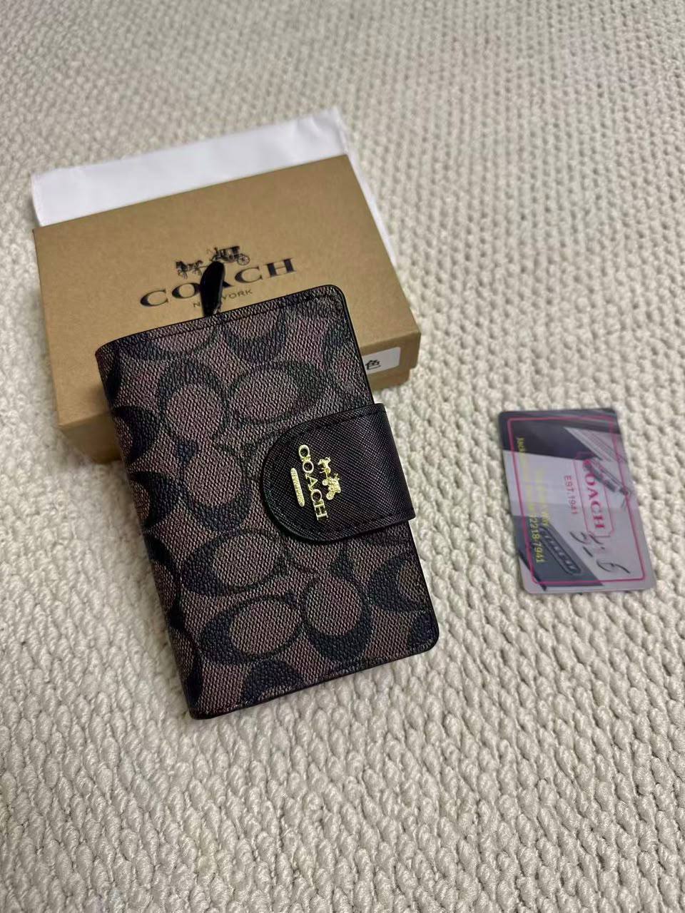 coach

Withbox
60 dhs🇦🇪🇦🇪

Zain04
♥️♥️♥️♥️
