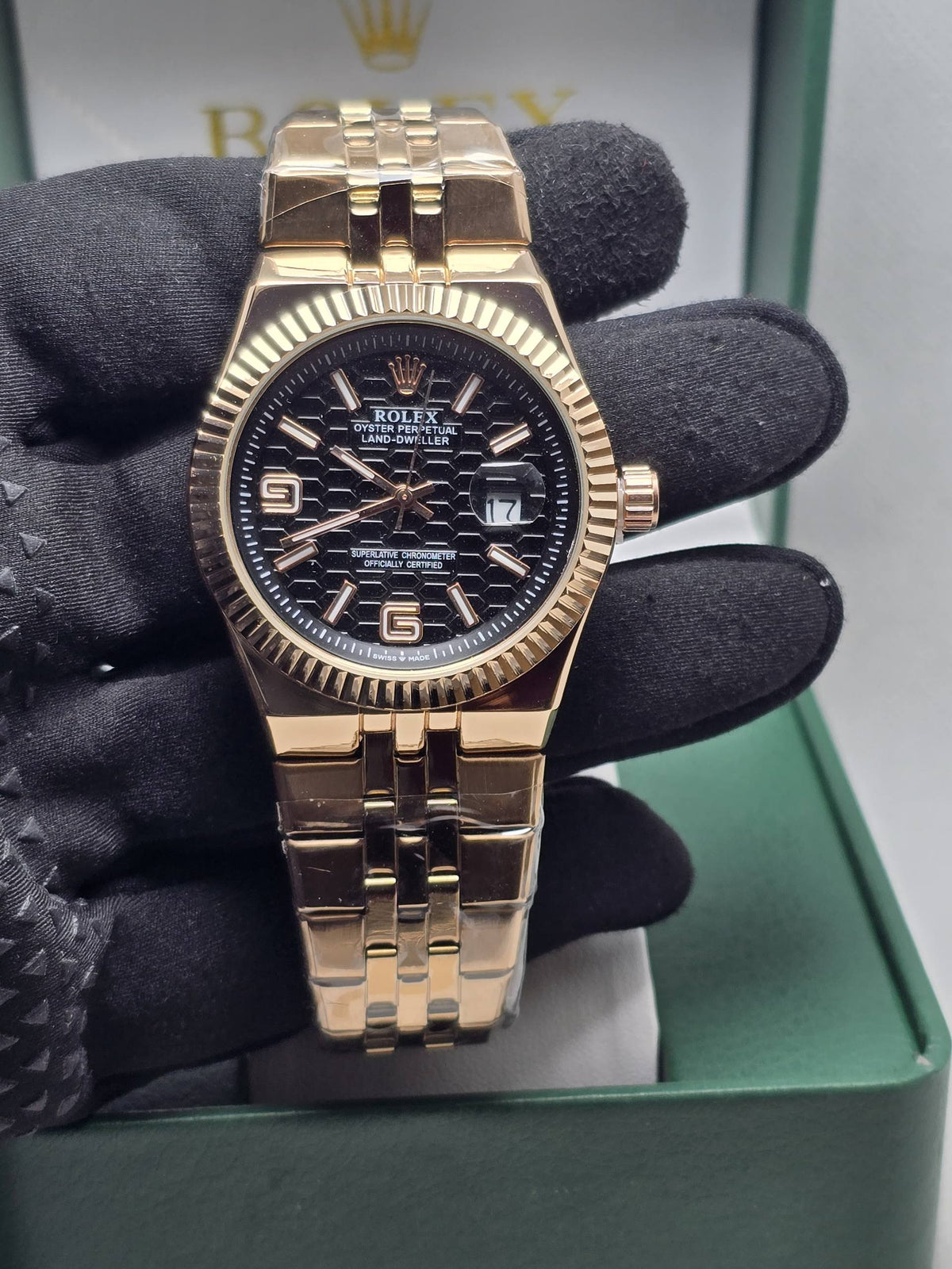 ROLEX LAND-DWELLER

Battery
55 dhs🇦🇪🇦🇪🇦🇪

Zain29
♥️♥️♥️