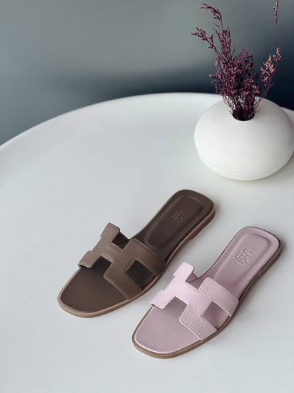 Hermes
36-41

_Super master high quality_🪡
430 dhs🇦🇪🇦🇪🇦🇪

Zain176
♥️♥️♥️
