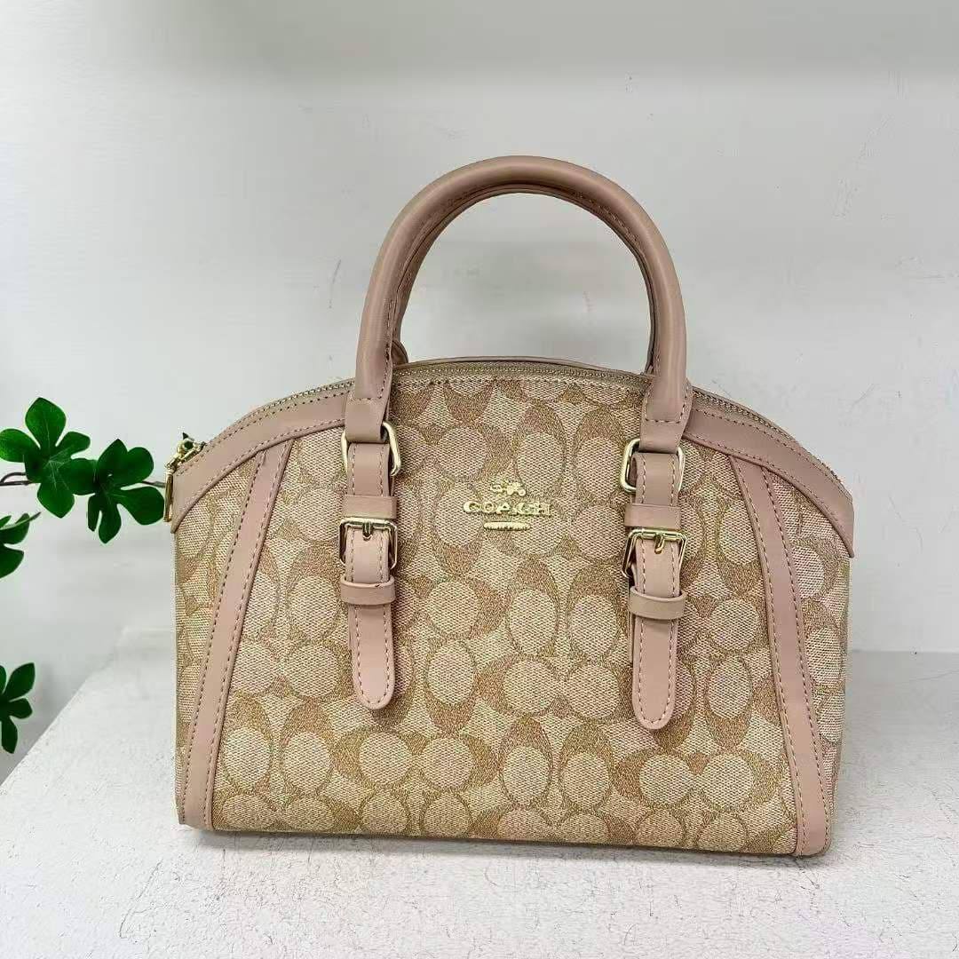 Coach 
70 dhs🇦🇪🇦🇪

Zain232
♥️♥️♥️