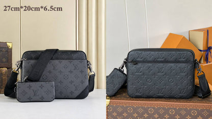 Lv

COPY ONE
 FOR MEN SLING BAG

215 dhs🇦🇪🇦🇪

Zain295
♥️♥️♥️