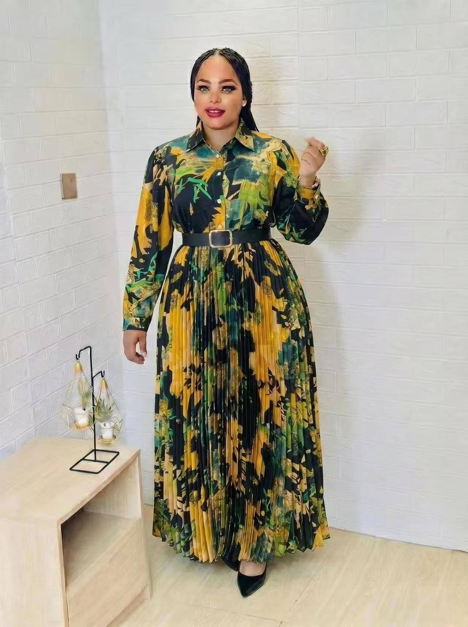Dress 👗 
130 dhs✅
size 👉L,XL,2XL,3XL💃💃💃💃🌹

Zain161
♥️♥️♥️