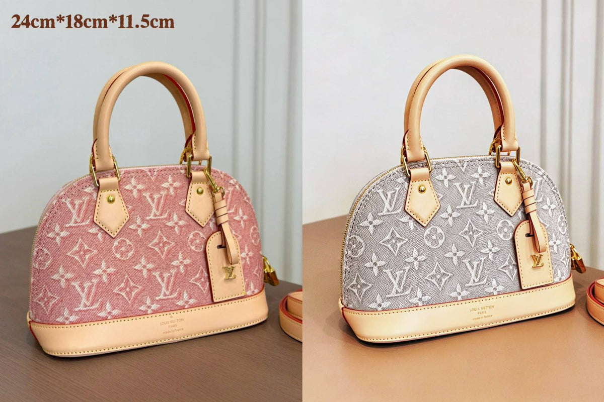 LOUIS VUITTON 

ALMA NEW 

DESIGN MASTER QUALITY 

WITH BOX
265 dhs🇦🇪🇦🇪

SIZE: 24 cm


Zain39
♥️♥️♥️