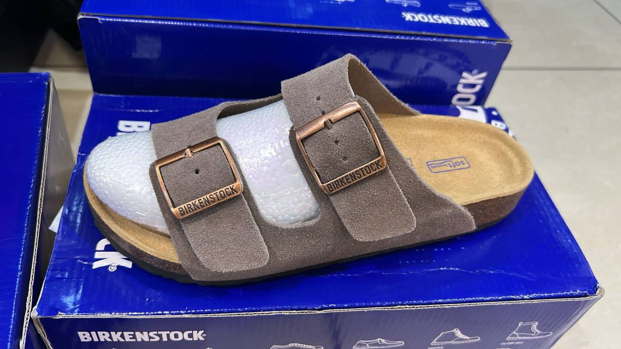 BK

Size 36 to 41

110 dhs💓

Zain146
♥️♥️♥️
