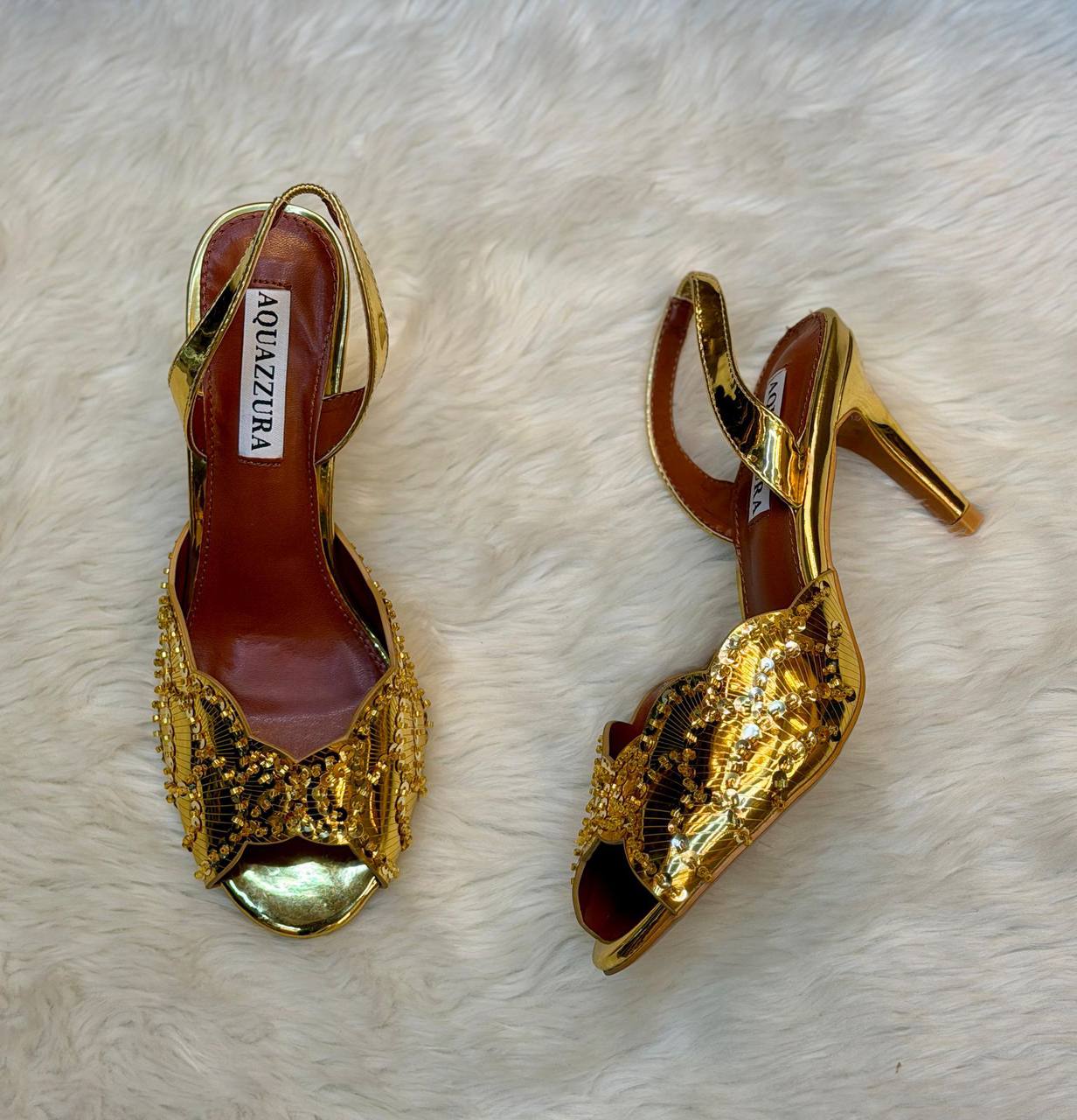 AQUAZZURA heels 
good Quality 
Size 36-41
160 dhs✅

Zain296
♥️♥️♥️