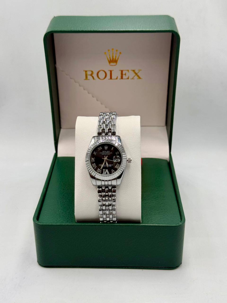 Rolex Small face

  55 dhs 

Zain08

♥️♥️♥️