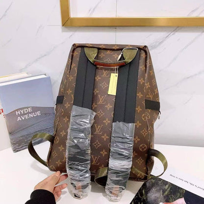 LV
 BACKPACK 
COPY ONE 
190 dhs✅

Zain295
♥️♥️♥️