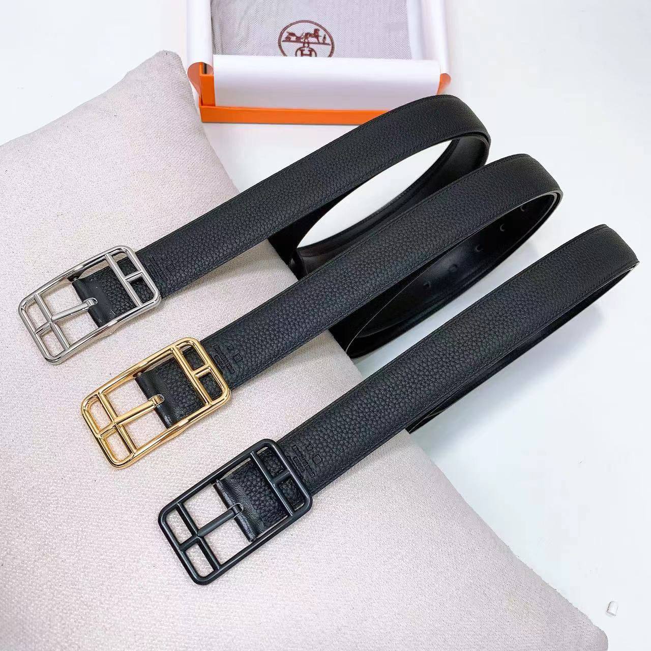 Hermes for men
💜*Super Master* 💜
320 dhs✅

Zain160
♥️♥️♥️