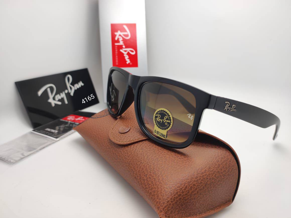 Ray Ban
55 dhs🪙🌨️

Zain126
♥️♥️♥️