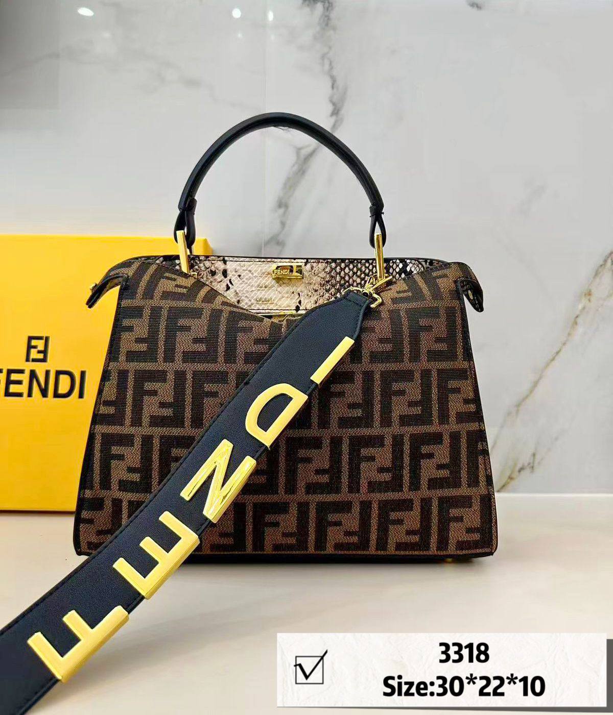 Fendi
110 dhs❣️

Zain46
♥️♥️♥️