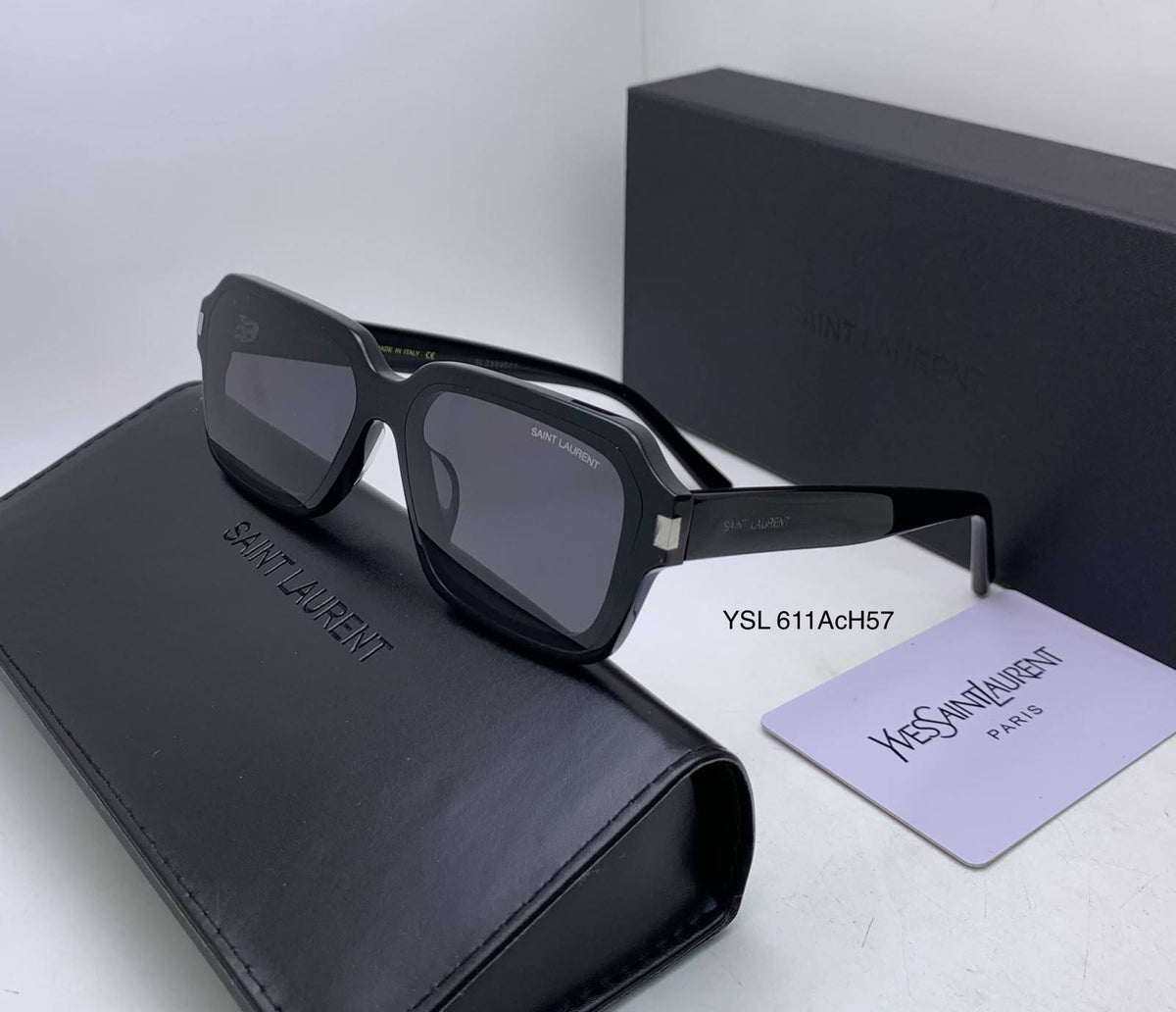 Ladies sunglasses 
70 dhs🇦🇪🇦🇪

Zain126
♥️♥️♥️