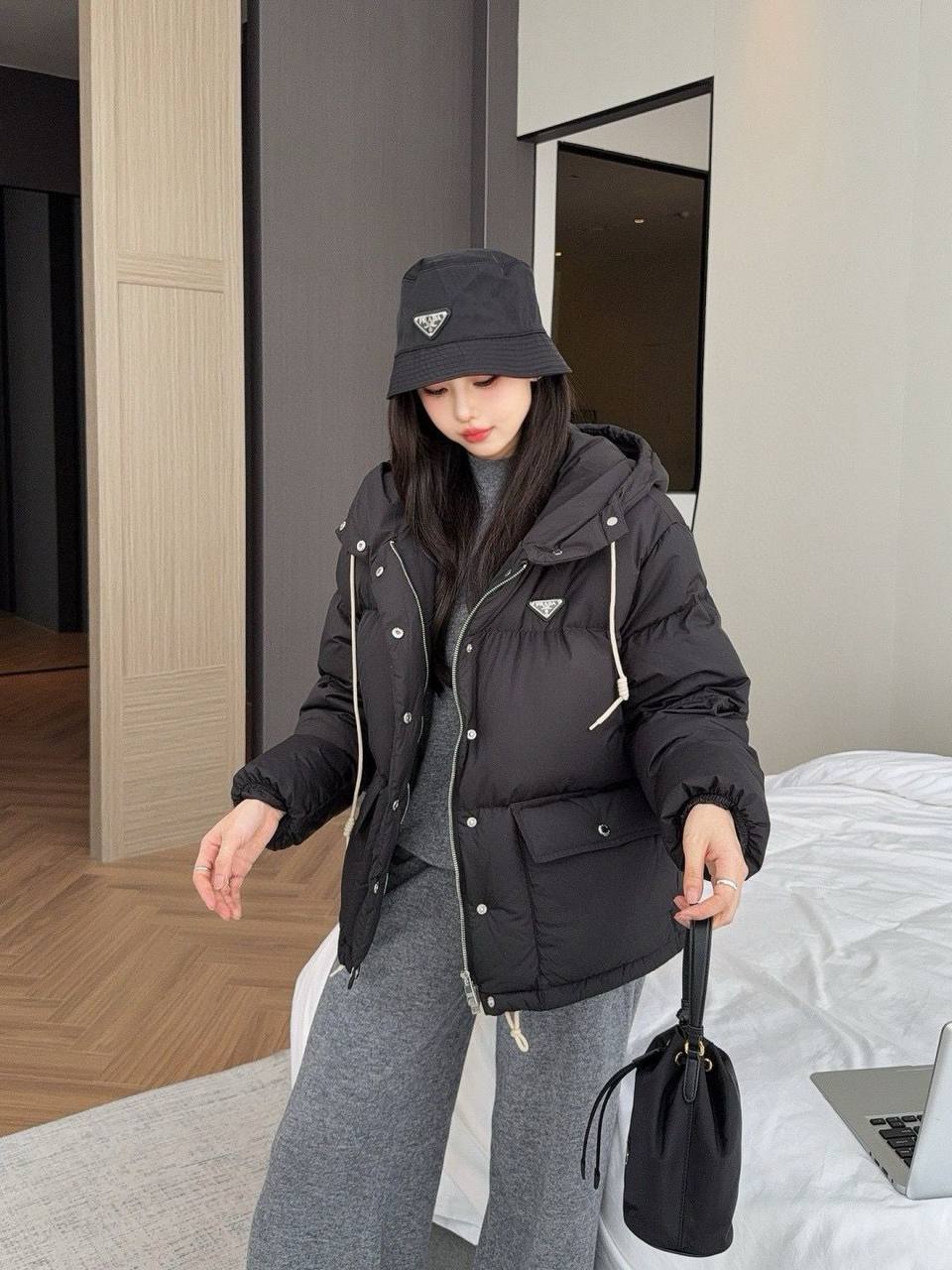 *New collections 💕💕  
330 dhs❤️
*good  quality  
*Sizes:S M L * 
*AVAILABL winter jacket

Zain231
♥️♥️♥️