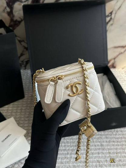 Chanel
Master
230 dhs🪙💕

Zain141
♥️♥️♥️