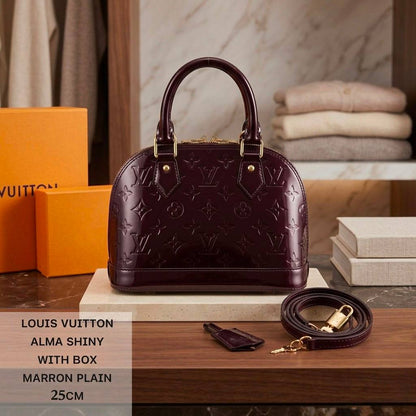 LV
ᴡɪᴛʜ ʟᴏɴɢ sᴛʀᴀᴘ
ᴡɪᴛʜʙᴏx🎁🎁🎁
ʟᴇᴀᴛʜᴇʀ/ɢᴀᴍᴏsᴀ
sɪᴢᴇ:25ᴄᴍ
90 dhs✅

Zain56
♥️♥️♥️