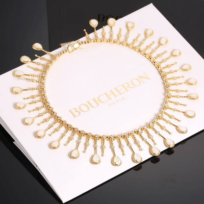 BOUCHERON 😍
Necklace 🦋
Master quality 💯
With good boxes 📦 
275 dhs🇦🇪🇦🇪

Zain216
♥️♥️♥️