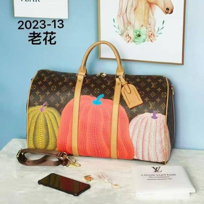 Travel Bags
120 dhs🇦🇪🇦🇪
size 50cm

Zain26
♥️♥️♥️