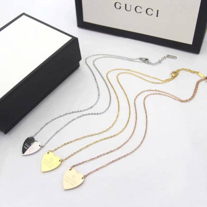 GUCCI 💫  *OFFER*
    _*Necklace*_📿

45 dhs🪙🌨️
*WITH NORMAL BOX AND 
PAPER BAG*📦

Zain89
♥️♥️♥️