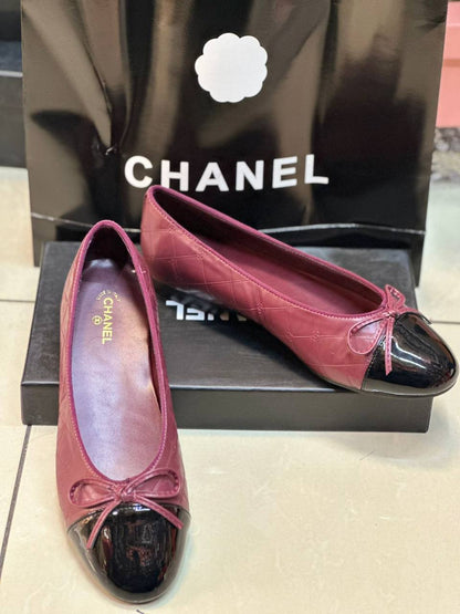 Chanel 
Size 36 to 41 

110 dhs🪙🌨️

Zain146
♥️♥️♥️