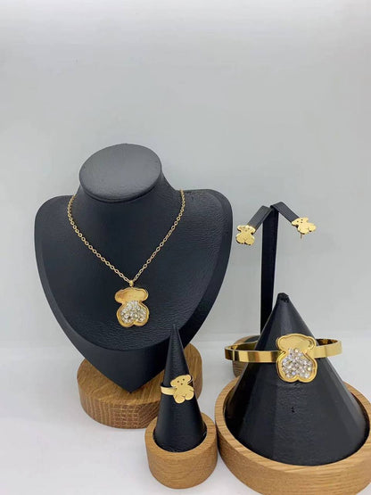 one Set Accessories
50 dhs🇦🇪

Zain45
♥️♥️♥️