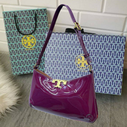 Tory Burch 

90 dhs✅

with box
🎁🎁🎁

Zain72
♥️♥️♥️