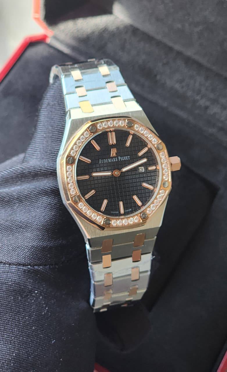 Ap watch for ladies good quality 
230 dhs✅

Zain59
♥️♥️♥️
