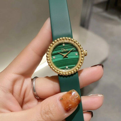 Dior
 Watch For Ladies 
Good Quality 
250 dhs❤️

Zain59
♥️♥️♥️