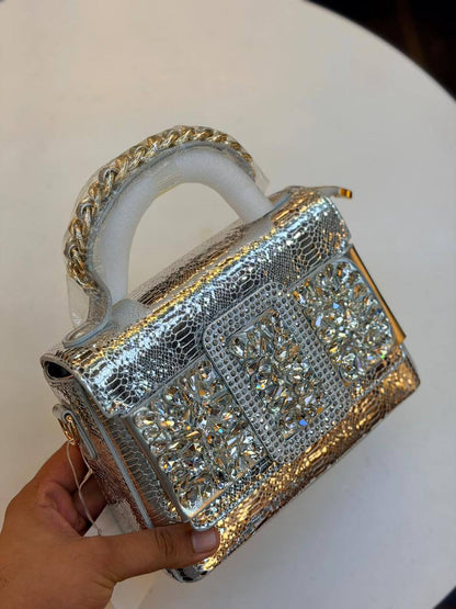 150 dhs

Zain175
♥️♥️♥️