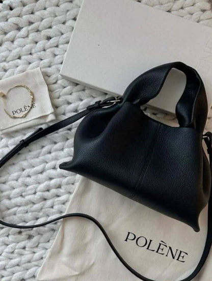 Polene
100 dhs✅

Zain219
♥️♥️♥️