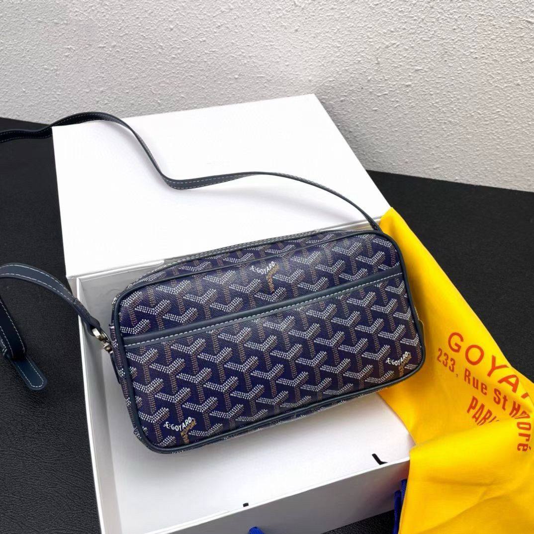 GOYARD 
SLING BAG 
UNISEX HIGH QUALITY 
WITH BOX 
100 dhs✅

Zain39
♥️♥️♥️