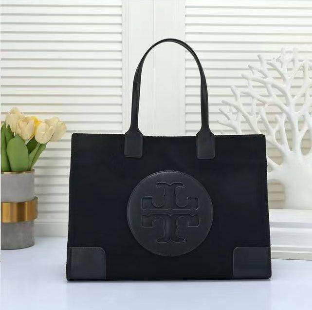 Tory  Burch
SIZE  ………42CM 🥰
95 dhs🪙🌨️

Zain244
♥️♥️♥️