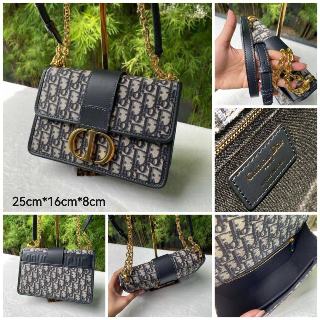 DIOR 
High Quality
NEW CAME  

WITH BOX  
🎁🎁🎁

180 dhs🪙

Zain39
♥️♥️♥️