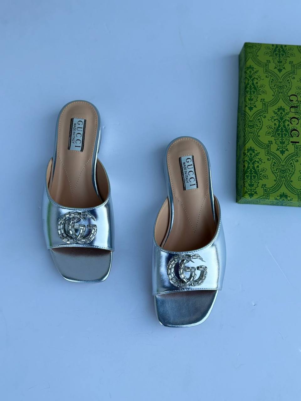 Gucci 
100 dhs🪙🌨️
Size 36-42

Zain55
♥️♥️♥️