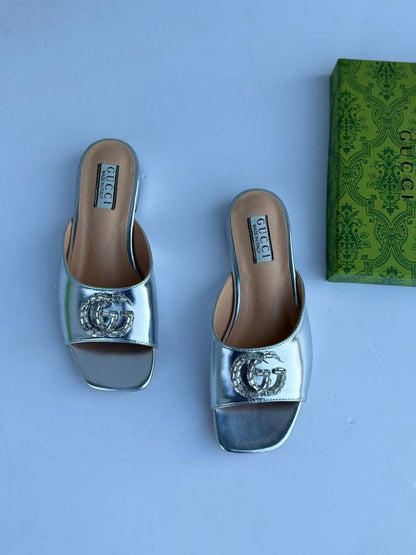 Gucci 
100 dhs🪙🌨️
Size 36-42

Zain55
♥️♥️♥️