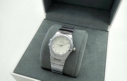 Omega  New Came
60 dhs🪙🌨️

Zain37
♥️♥️♥️