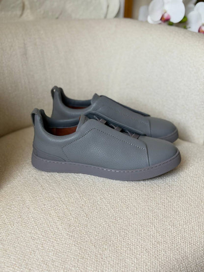ZEGNA
*AAA QUALITY*
*SIZE:40 to 46*
450 dhs✅

Zain185
♥️♥️♥️